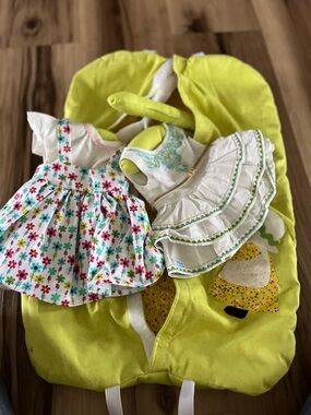 AMERICAN GIRL LEA'S CELEBRATION dress And Floral Dress Bag